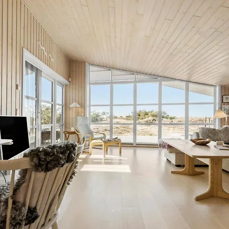 In With House Sea View *
